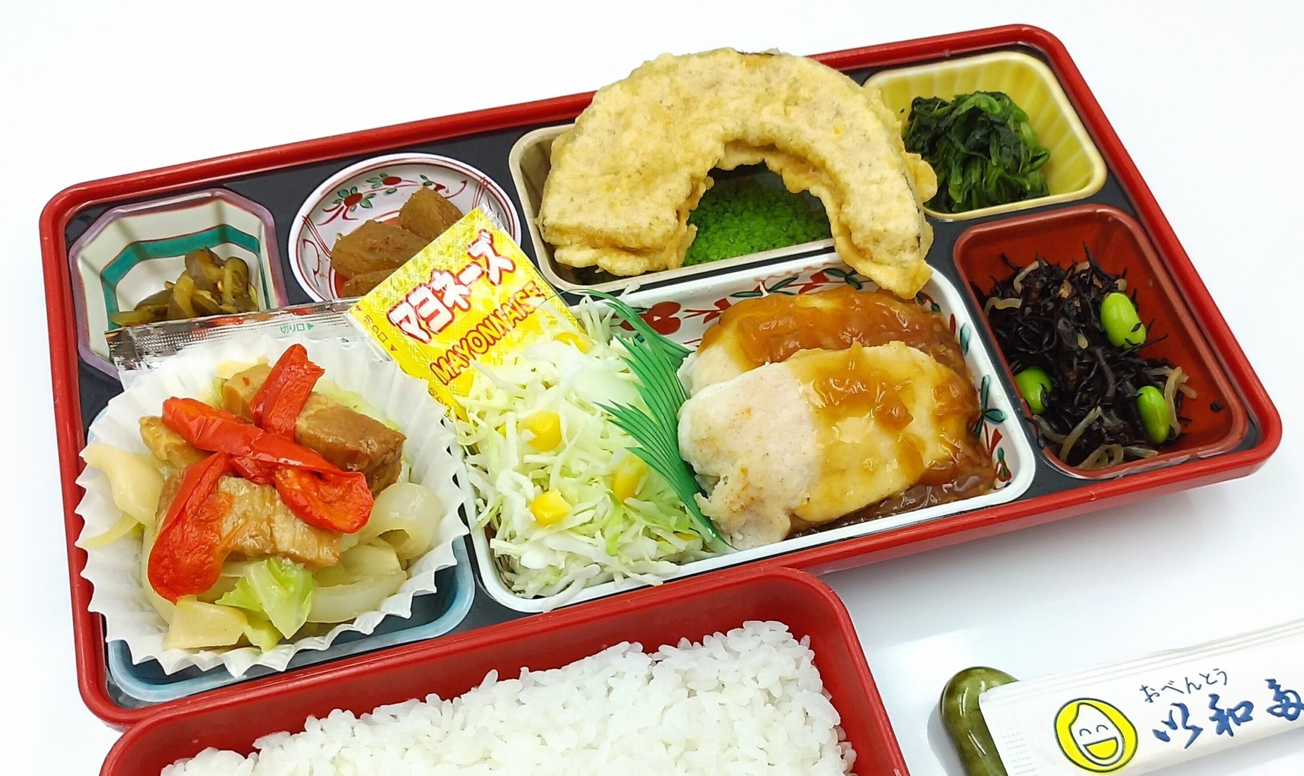 ピリ辛チキン串のヨーグルトディップ添え レシピ